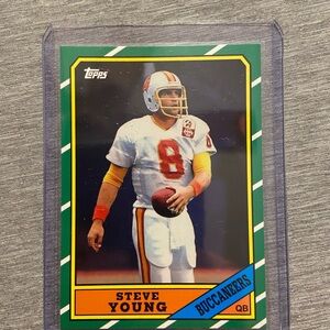Steve Young Tampa Bay Buccaneers 1986 Topps Rookie Football Card #374